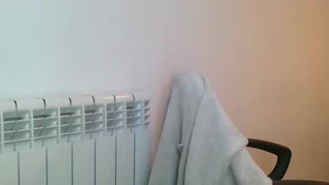 emmie online show from October 24, 8:00 am