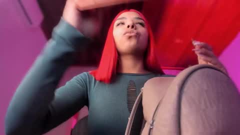    online show from December 22, 12:02 pm