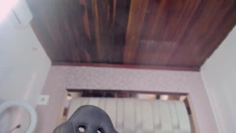 Snapshot of emmily_savage chatting on February 28, 7:15 pm online show from February 28, 7:15 pm