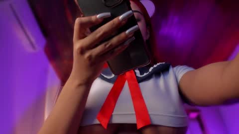    online show from April 16, 11:33 am