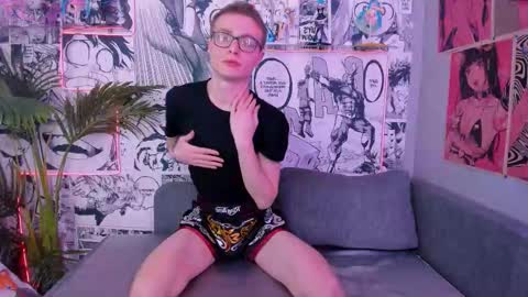 Snapshot of emmit_barker chatting on February 17, 3:40 pm Emmit online show from February 17, 3:40 pm