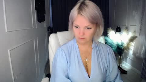 emmmam online show from March 30, 10:27 am