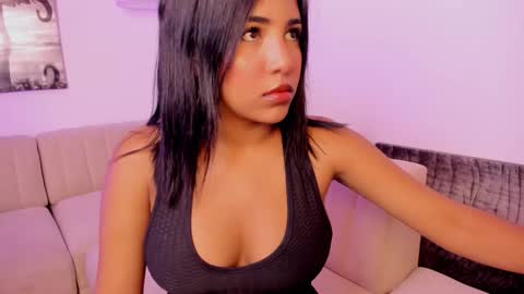 Emmy Heart online show from February 2, 3:38 am