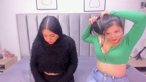 Emily  Laila  online show from September 8, 3:33 pm