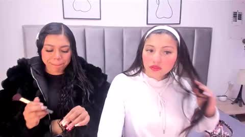 Emily  Laila  online show from October 2, 12:01 pm