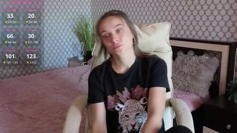 Emma online show from September 22, 9:11 am
