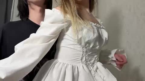 Snapshot of emo_couple666 chatting on December 8, 8:58 pm Gabriel Elizabeth online show from December 8, 8:58 pm