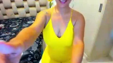 emperatriztapia online show from July 2, 10:05 pm
