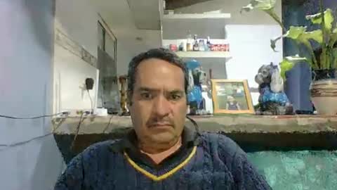 emprendeconormidas online show from May 4, 12:39 am