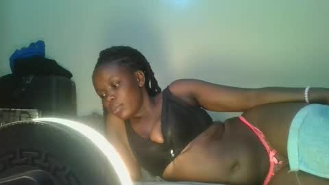 empress_emma online show from May 6, 6:08 am