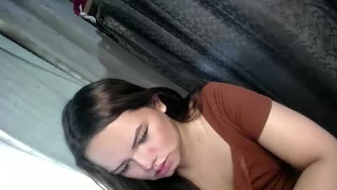 empressrheo online show from October 7, 3:04 am