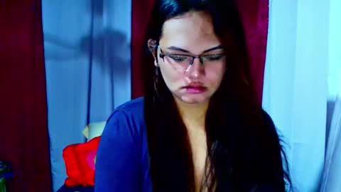 empressrheo online show from October 16, 3:07 am