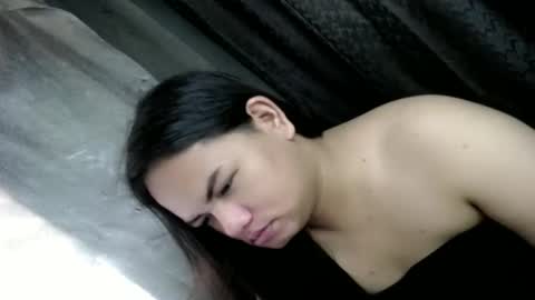 empressrheo online show from April 23, 5:19 am