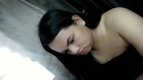 empressrheo online show from April 24, 5:21 am