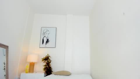 Mili online show from October 25, 1:07 pm