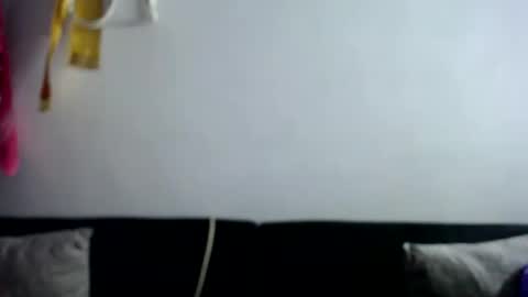 Emy online show from October 4, 2:59 pm