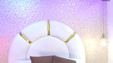 Snapshot of emy_rosse25 chatting on November 2, 12:07 pm Emy online show from November 2, 12:07 pm