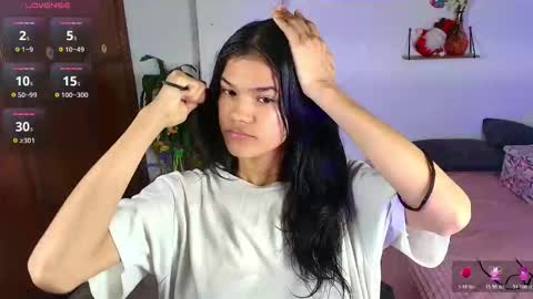 emycarver09 online show from November 25, 11:32 am