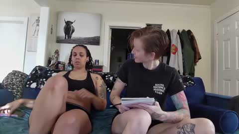 Snapshot of enby_dykes chatting on December 3, 7:11 pm Cedar redhead and River brunette online show from December 3, 7:11 pm