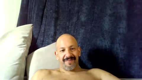 enchanting_english_evelyn online show from January 29, 10:27 am