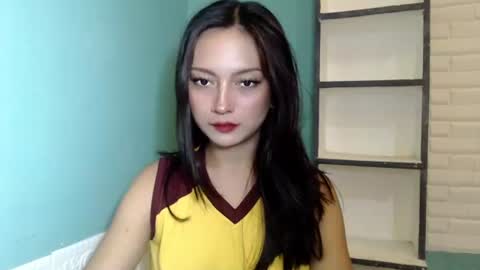 Snapshot of enchantress_ejayxxx chatting on November 9, 5:44 pm Ejay online show from November 9, 5:44 pm
