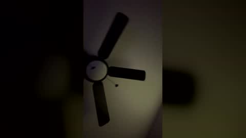 Snapshot of enchantressanon chatting on January 8, 3:42 am Enchantress online show from January 8, 3:42 am