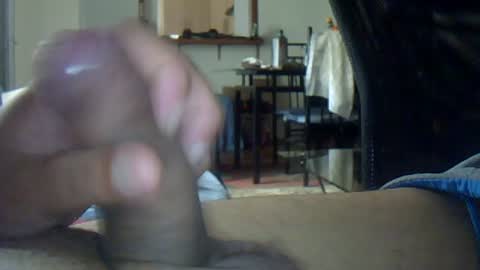Snapshot of encormoi chatting on July 15, 7:35 am encormoi online show from July 15, 7:35 am