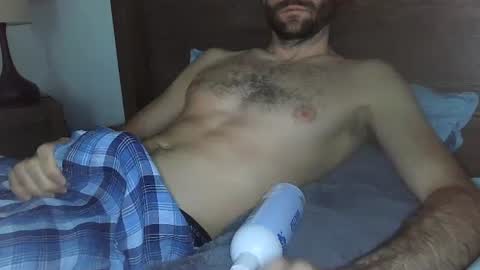 Snapshot of endowedengineer chatting on September 29, 12:27 am endowedengineer online show from September 29, 12:27 am