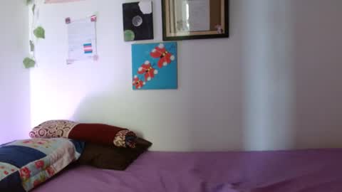 engel20042001 online show from October 15, 12:05 pm