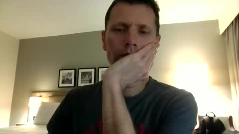 Snapshot of englishguy183 chatting on March 3, 11:21 pm EnglishGuy183 online show from March 3, 11:21 pm