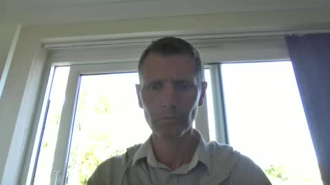 Snapshot of englishguy183 chatting on May 21, 3:19 pm EnglishGuy183 online show from May 21, 3:19 pm