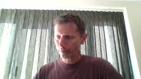 Snapshot of englishguy183 chatting on May 26, 9:38 am EnglishGuy183 online show from May 26, 9:38 am