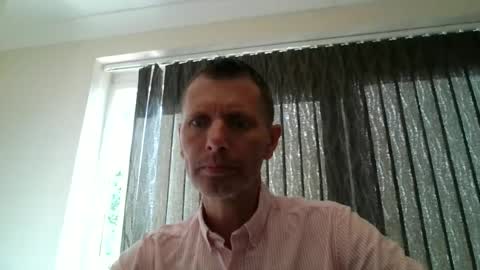 EnglishGuy183 online show from July 3, 8:21 am