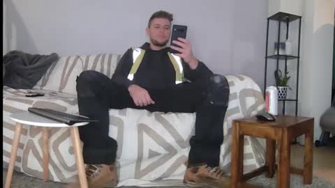 Snapshot of englishladxxx chatting on December 4, 7:23 pm Englishladxxx online show from December 4, 7:23 pm