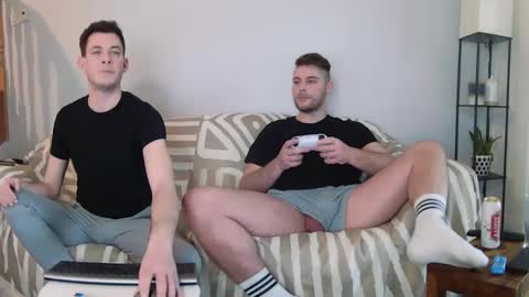 Englishladxxx online show from February 28, 3:59 pm