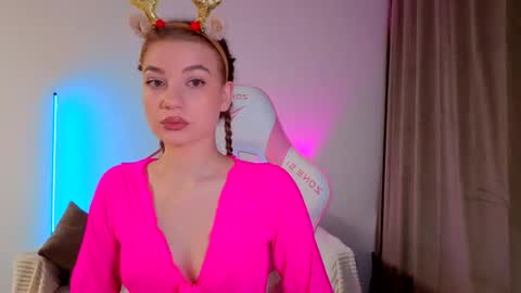 enjoyeverymoment_ online show from December 2, 5:35 am