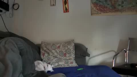 Snapshot of enjoythetrip chatting on March 6, 9:06 am Luke online show from March 6, 9:06 am