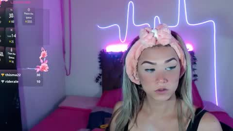 Snapshot of enma_gill chatting on December 26, 3:20 pm Enma Rojas online show from December 26, 3:20 pm