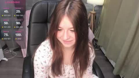 Enny online show from September 29, 1:49 pm