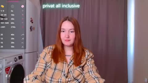 Snapshot of enorolve chatting on March 1, 9:51 am Horny Mary online show from March 1, 9:51 am