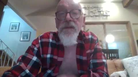 Snapshot of enough57 chatting on November 30, 12:25 am enough57 online show from November 30, 12:25 am