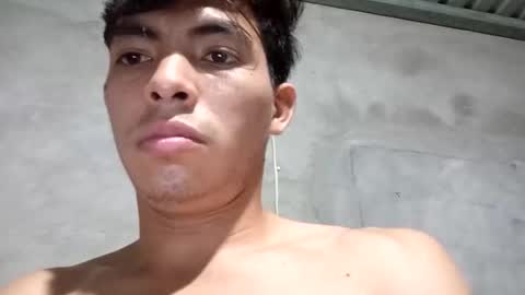 Snapshot of enri60793737 chatting on January 17, 9:14 am enri60793737 online show from January 17, 9:14 am