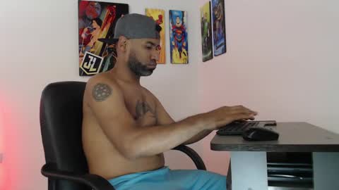 enriblack92 online show from January 3, 3:01 pm