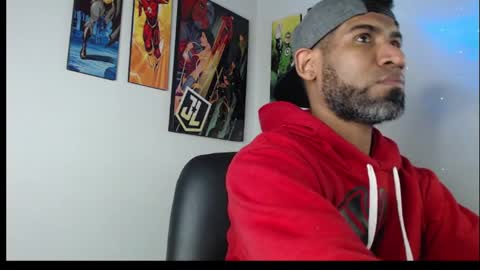 enriblack92 online show from February 13, 2:01 am