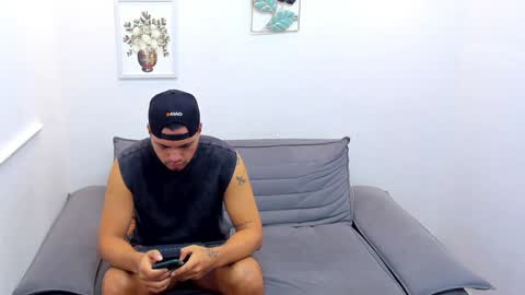 enrique online show from December 30, 3:35 pm