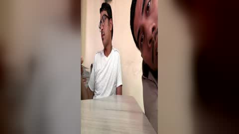 Snapshot of enriquegc197 chatting on June 18, 4:33 pm Enriquegc197 online show from June 18, 4:33 pm