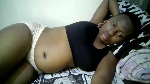 Snapshot of enter_dee chatting on April 1, 1:41 pm Ell online show from April 1, 1:41 pm