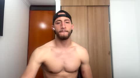enzo_savage online show from April 11, 6:01 pm