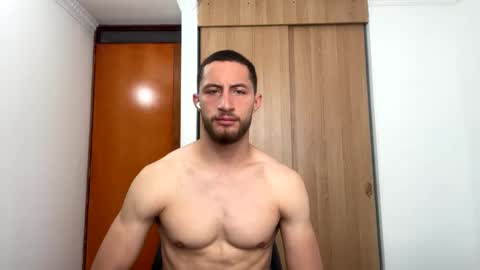 enzo_savage online show from May 19, 5:52 pm