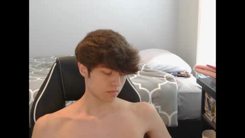 eprahsdahc online show from March 25, 2:12 pm